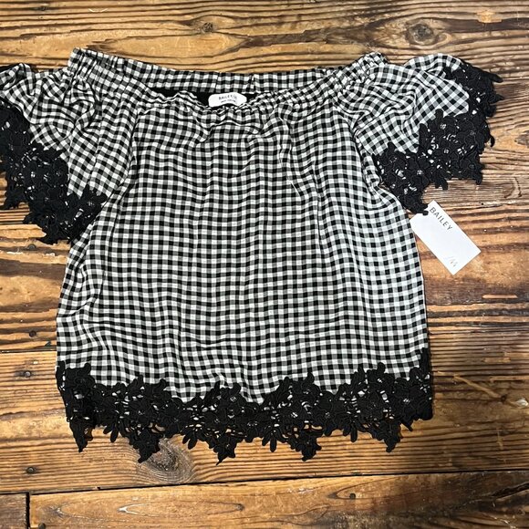 Lot of Four Womens Tops / Dresses - Including NWT Bailey 44 - Picture 11 of 13